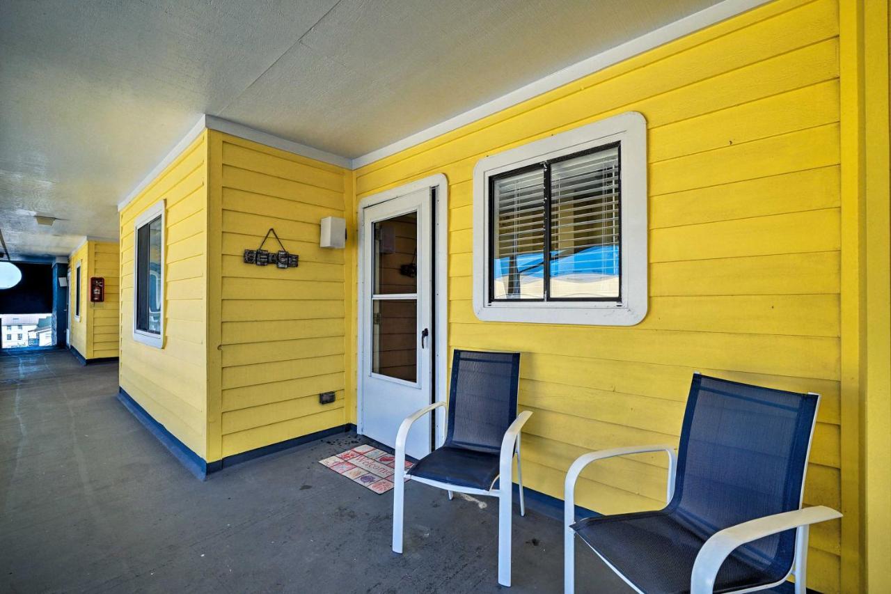 Breezy Beach Retreat With 180-Degree Ocean Views! Διαμέρισμα Carolina Beach Εξωτερικό φωτογραφία