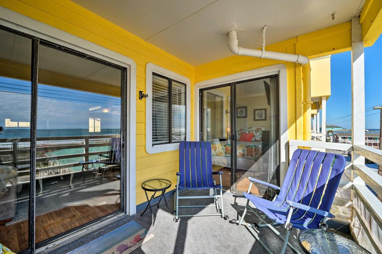Breezy Beach Retreat With 180-Degree Ocean Views! Διαμέρισμα Carolina Beach Εξωτερικό φωτογραφία